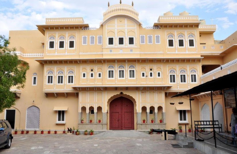 Raja Raisal Lamiya Fort, India